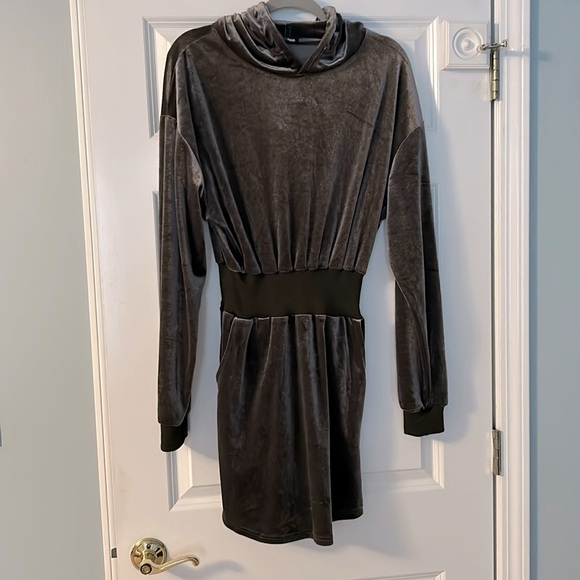 Fashion Nova Velvet Sweatshirt dress- Charcoal,  size small - Picture 2 of 8